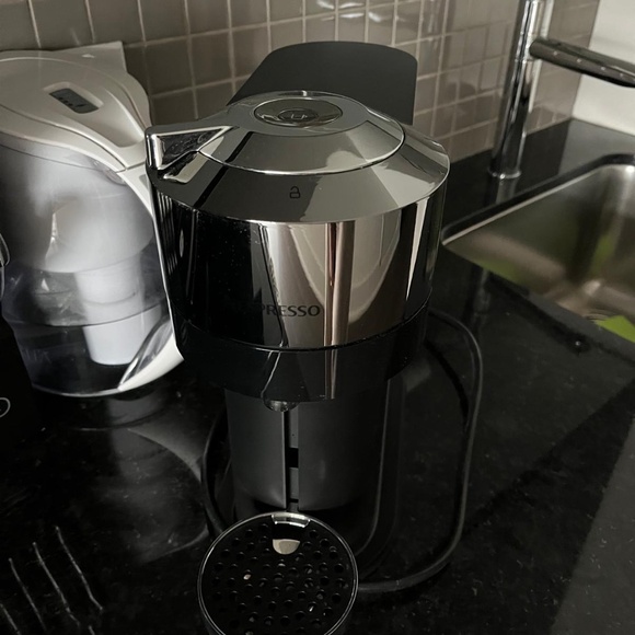 Nespresso Vertuo Next - Picture 2 of 4
